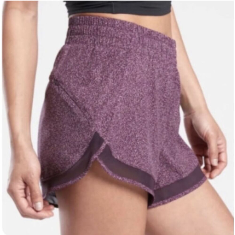 Athleta Womens Printed Mesh Racer Run Shorts 4" Size 2X Purple Lined